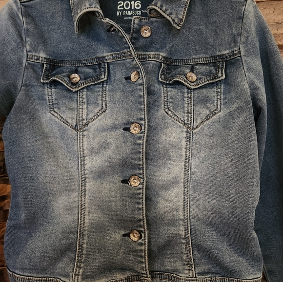 Jeans Jacket (stretchy) - Picture 4 of 6